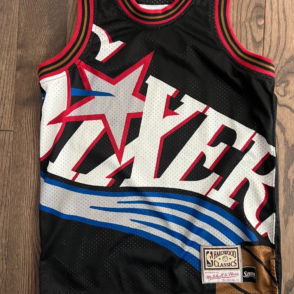 Mithcell & Ness Youth Philadelphia Sixers Jersey Hardwood Classic Size Small (8)
